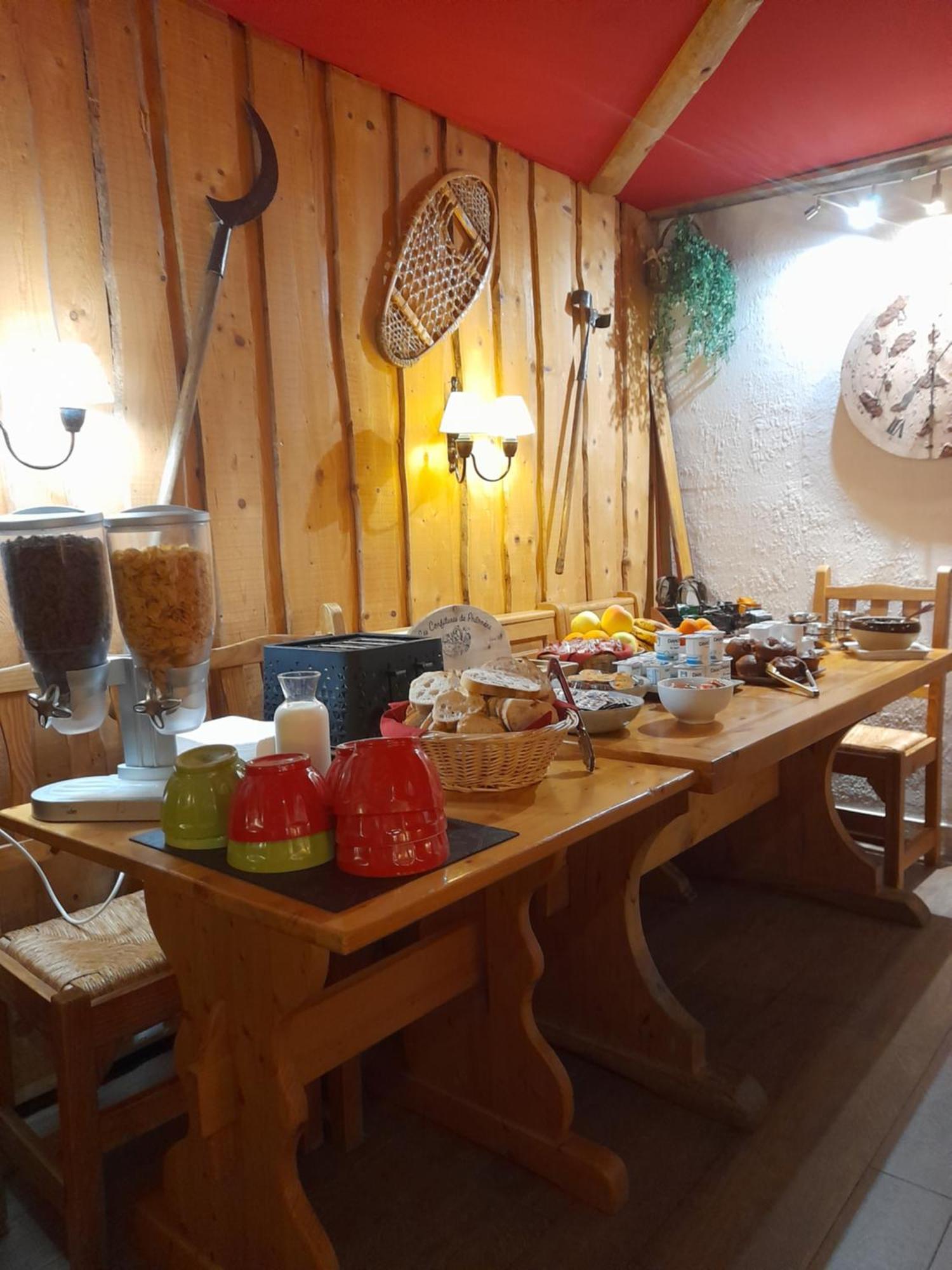 中央酒店 维拉尔-德朗 外观 照片